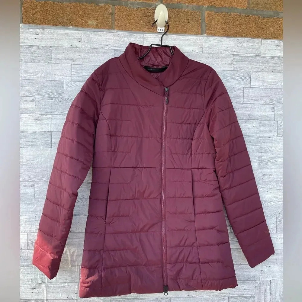 The north face WOMEN’S STRETCH LYNN JACKET size small